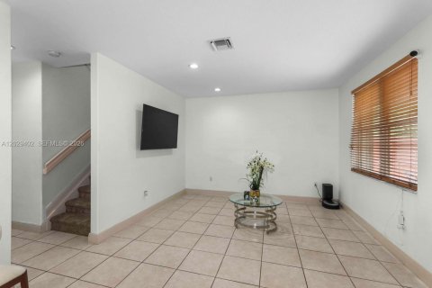 Villa ou maison à vendre à Homestead, Floride: 4 chambres, 179.12 m2 № 2083666 - photo 6