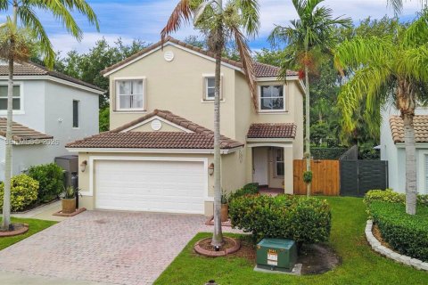 Villa ou maison à vendre à Homestead, Floride: 4 chambres, 179.12 m2 № 2083666 - photo 2