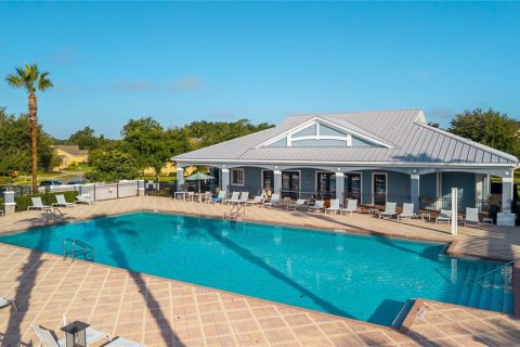 Touwnhouse à louer à Mount Dora, Floride: 4 chambres, 190.64 m2 № 2398777 - photo 7
