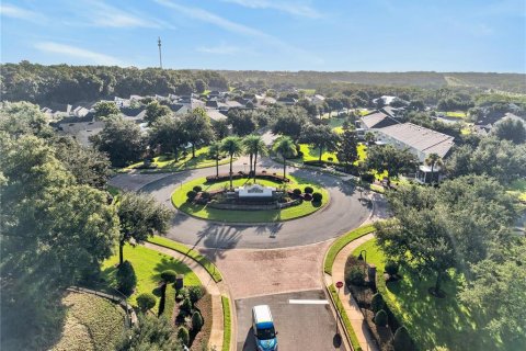 Touwnhouse à louer à Mount Dora, Floride: 4 chambres, 190.64 m2 № 2398777 - photo 11