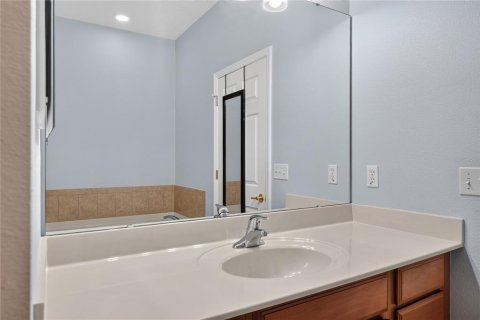 Touwnhouse à louer à Mount Dora, Floride: 4 chambres, 190.64 m2 № 2398777 - photo 23