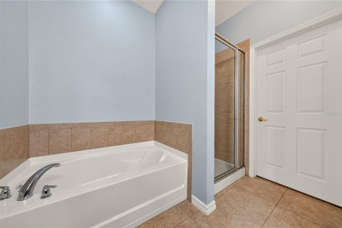 Touwnhouse à louer à Mount Dora, Floride: 4 chambres, 190.64 m2 № 2398777 - photo 25