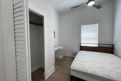 Casa en alquiler en Tampa, Florida, 3 dormitorios, 84.73 m2 № 1866139 - foto 11