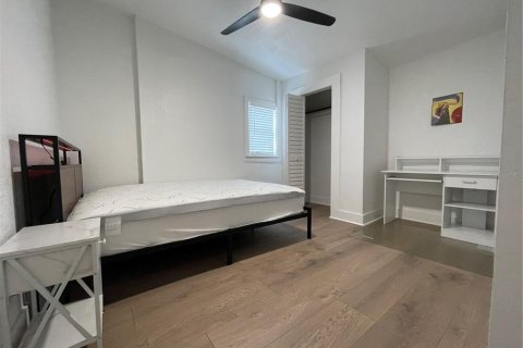 Casa en alquiler en Tampa, Florida, 3 dormitorios, 84.73 m2 № 1866139 - foto 13