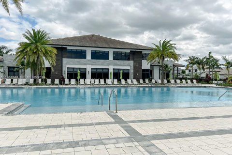 Copropriété à louer à Doral, Floride: 3 chambres, 104.42 m2 № 2027690 - photo 14