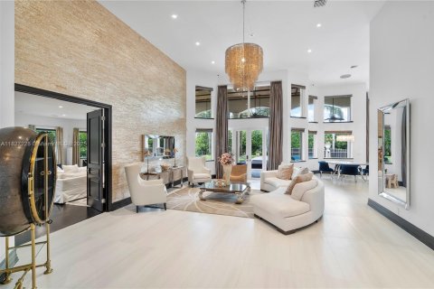 Casa en alquiler en Plantation, Florida, 5 dormitorios, 477.8 m2 № 1960869 - foto 16