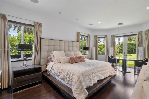 Casa en alquiler en Plantation, Florida, 5 dormitorios, 477.8 m2 № 1960869 - foto 8