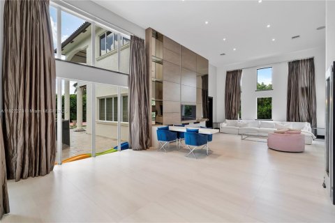 Casa en alquiler en Plantation, Florida, 5 dormitorios, 477.8 m2 № 1960869 - foto 29