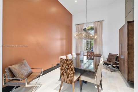 Casa en alquiler en Plantation, Florida, 5 dormitorios, 477.8 m2 № 1960869 - foto 19