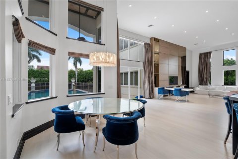 Casa en alquiler en Plantation, Florida, 5 dormitorios, 477.8 m2 № 1960869 - foto 27