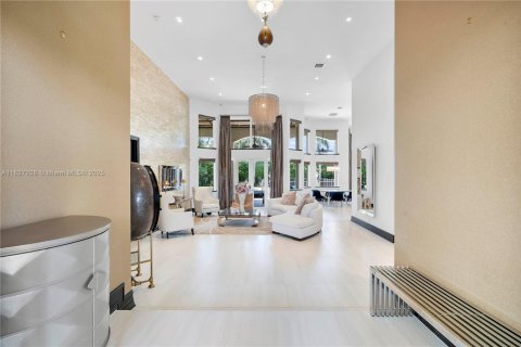 Casa en alquiler en Plantation, Florida, 5 dormitorios, 477.8 m2 № 1960869 - foto 15