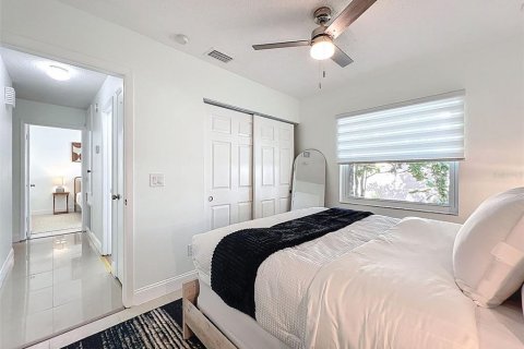 Casa en venta en Brandon, Florida, 4 dormitorios, 170.57 m2 № 1911562 - foto 28