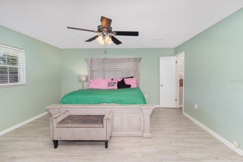 Casa en venta en Orlando, Florida, 3 dormitorios, 145.3 m2 № 1602999 - foto 14