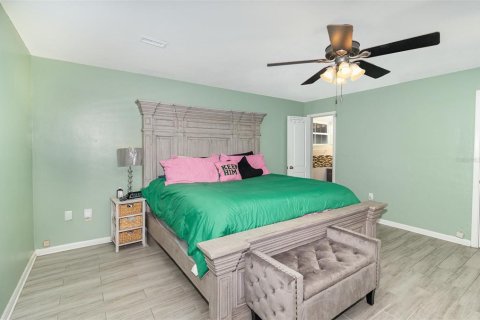 Casa en venta en Orlando, Florida, 3 dormitorios, 145.3 m2 № 1602999 - foto 15