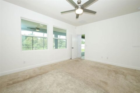 House in Orlando, Florida 5 bedrooms, 264.12 sq.m. № 2277907 - photo 25