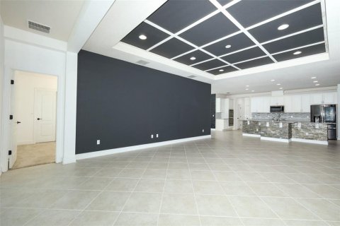 House in Orlando, Florida 5 bedrooms, 264.12 sq.m. № 2277907 - photo 19