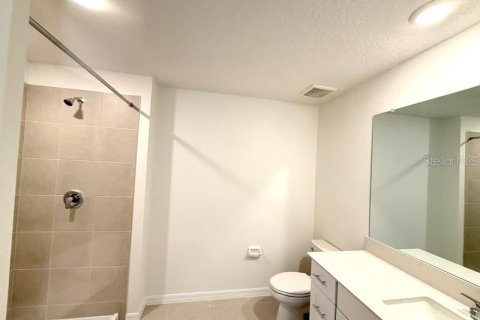 House in Dade City, Florida 6 bedrooms, 228.82 sq.m. № 2237812 - photo 11