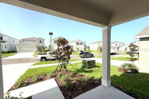 House in Dade City, Florida 6 bedrooms, 228.82 sq.m. № 2237812 - photo 4