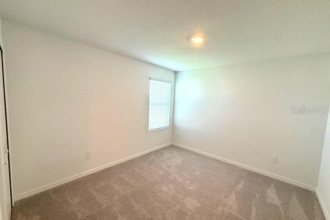 House in Dade City, Florida 6 bedrooms, 228.82 sq.m. № 2237812 - photo 22