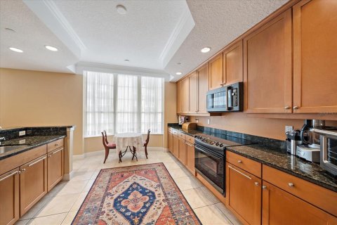 Condominio en alquiler en Lakewood Ranch, Florida, 3 dormitorios, 212.47 m2 № 1908108 - foto 8