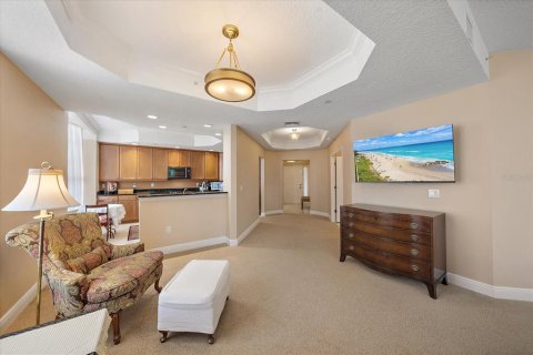 Condominio en alquiler en Lakewood Ranch, Florida, 3 dormitorios, 212.47 m2 № 1908108 - foto 17