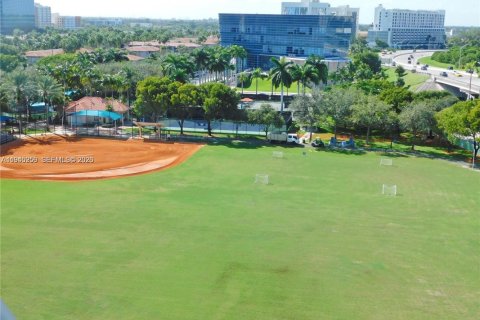 Condominio en alquiler en Aventura, Florida, 2 dormitorios, 105.35 m2 № 2060184 - foto 27