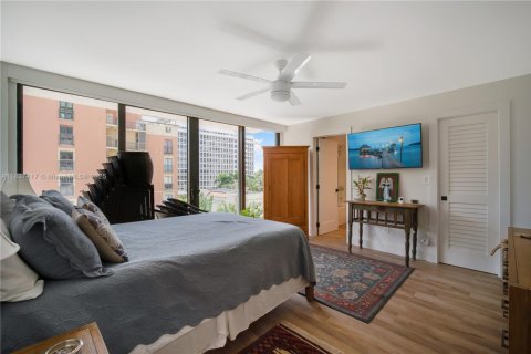 Condo in Coral Gables, Florida, 3 bedrooms  № 1830538 - photo 30