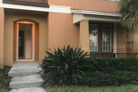 Townhouse in Winter Garden, Florida 4 bedrooms, 172.15 sq.m. № 1514476 - photo 1
