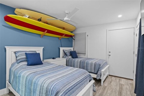 Condo in New Smyrna Beach, Florida, 2 bedrooms № 2145043 - photo 29