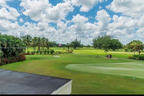 Condominio en alquiler en Pembroke Pines, Florida, 2 dormitorios, 108.7 m2 № 1896714 - foto 25