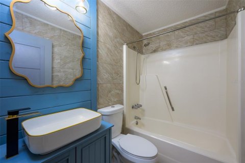 House in Palm Coast, Florida 3 bedrooms, 131.18 sq.m. № 1417501 - photo 15