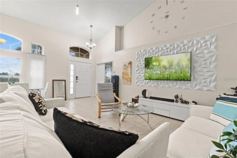 Villa ou maison à vendre à Clermont, Floride: 4 chambres, 157.47 m2 № 2398303 - photo 5