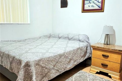 Casa en venta en West Park, Florida, 3 dormitorios, 98.1 m2 № 2015117 - foto 11