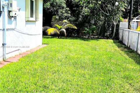 Casa en venta en West Park, Florida, 3 dormitorios, 98.1 m2 № 2015117 - foto 17