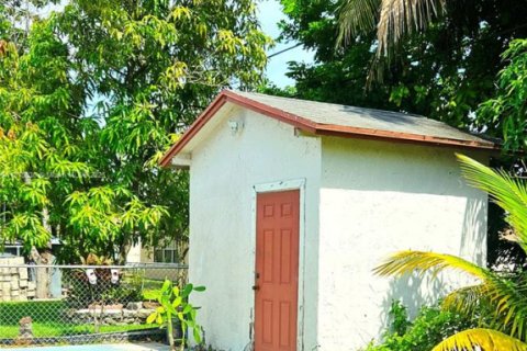 Casa en venta en West Park, Florida, 3 dormitorios, 98.1 m2 № 2015117 - foto 16