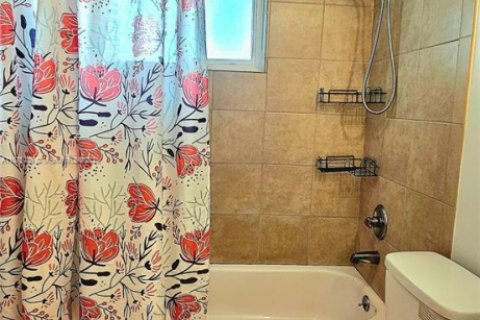 Casa en venta en West Park, Florida, 3 dormitorios, 98.1 m2 № 2015117 - foto 13