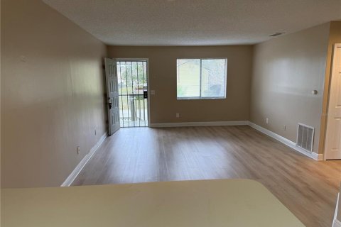 Copropriété à louer à Winter Park, Floride: 2 chambres, 74.51 m2 № 2113266 - photo 3