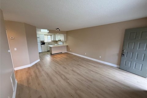 Copropriété à louer à Winter Park, Floride: 2 chambres, 74.51 m2 № 2113266 - photo 14