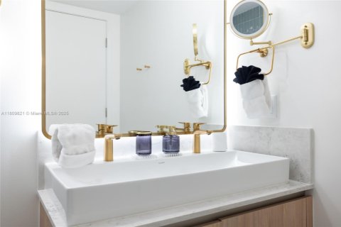Copropriété à louer à Miami, Floride: 2 chambres, 84.26 m2 № 2012183 - photo 18