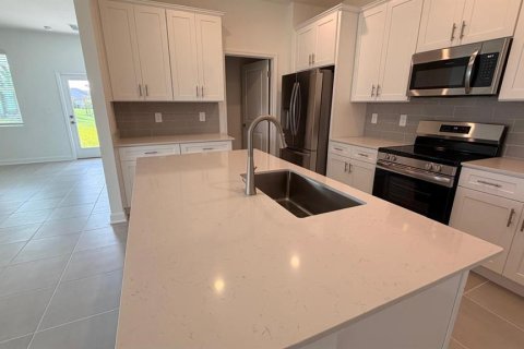 Villa ou maison à louer à Kissimmee, Floride: 4 chambres, 198.72 m2 № 2109471 - photo 14