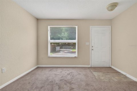 Villa ou maison à vendre à Palm Harbor, Floride: 3 chambres, 107.02 m2 № 2229402 - photo 7