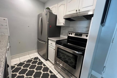 Copropriété à louer à Pompano Beach, Floride: 2 chambres, 93.83 m2 № 2282452 - photo 11