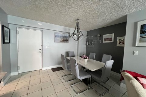 Copropriété à louer à Pompano Beach, Floride: 2 chambres, 93.83 m2 № 2282452 - photo 12