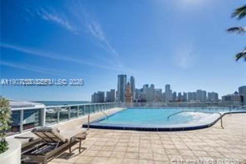 Condo in Miami, Florida, 2 bedrooms  № 1963652 - photo 25