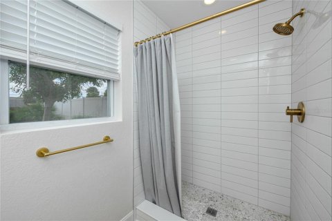 Casa en venta en Saint Pete Beach, Florida, 3 dormitorios, 106.28 m2 № 1905310 - foto 18