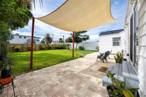 Casa en venta en Saint Pete Beach, Florida, 3 dormitorios, 106.28 m2 № 1905310 - foto 28