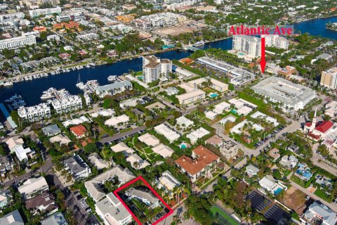 Condo in Delray Beach, Florida, 1 bedroom  № 1207838 - photo 1