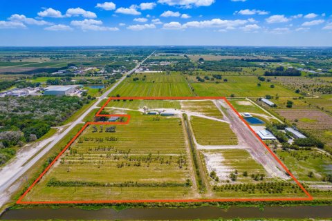 Immobilier commercial à vendre à St. Lucie, Floride № 2245226 - photo 5