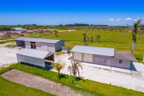 Immobilier commercial à vendre à St. Lucie, Floride № 2245226 - photo 6