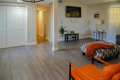 Casa en alquiler en Orlando, Florida, 3 dormitorios, 129.32 m2 № 1916908 - foto 3